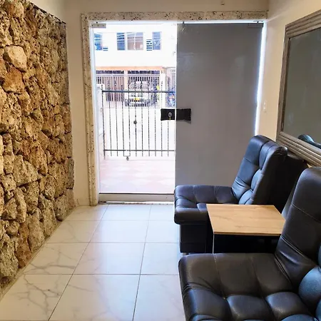 Casa Crespo Real 7 Con Piscina Privada Flight Friendly Villa